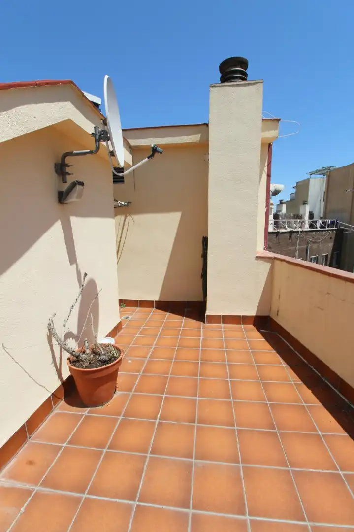 Balcony of Duplexes for sale in L'Hospitalet de Llobregat  with Air Conditioner, Heating and Terrace