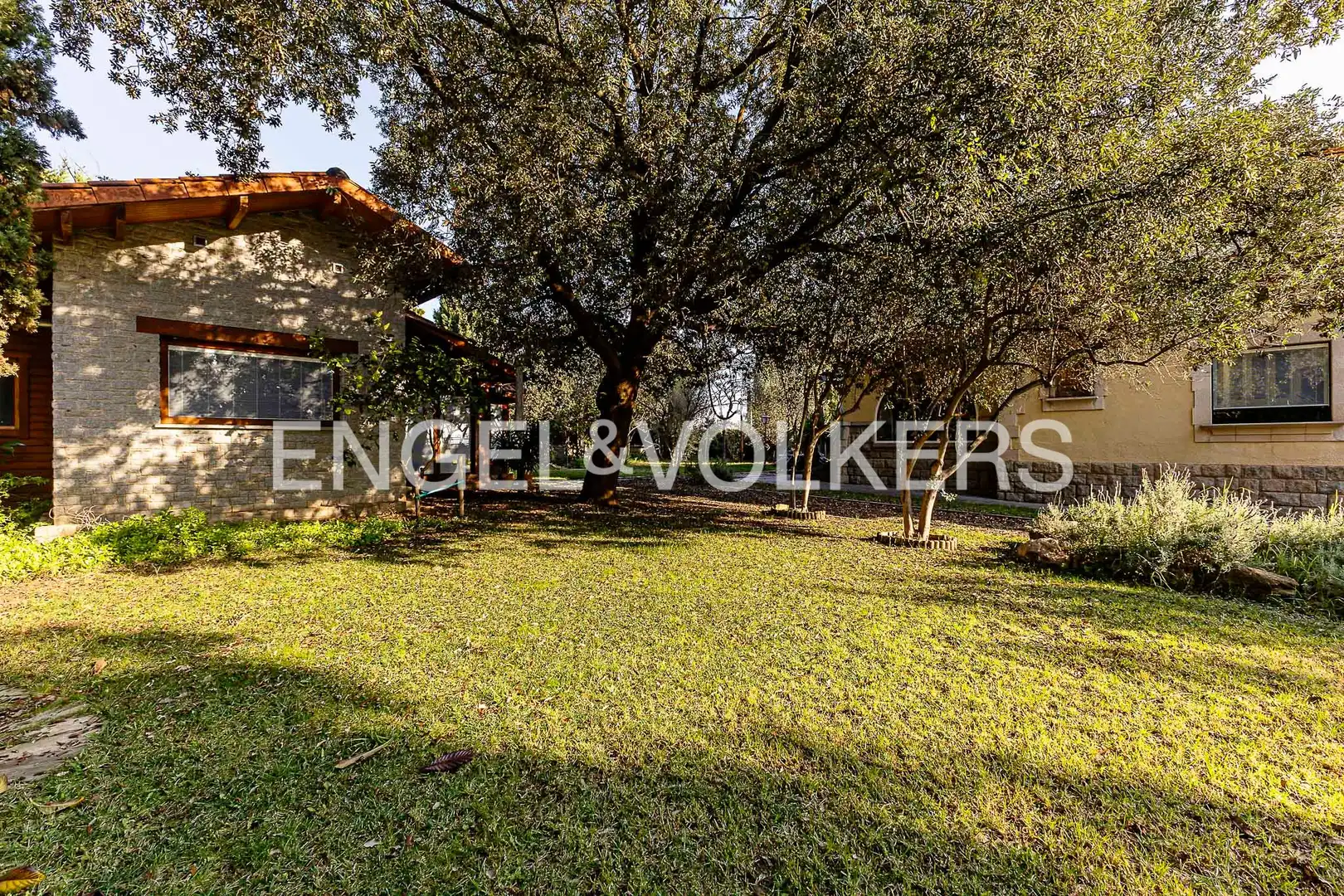 Houses for sale in Cerdanyola del Vallès  with Air Conditioner, Heating and Private garden