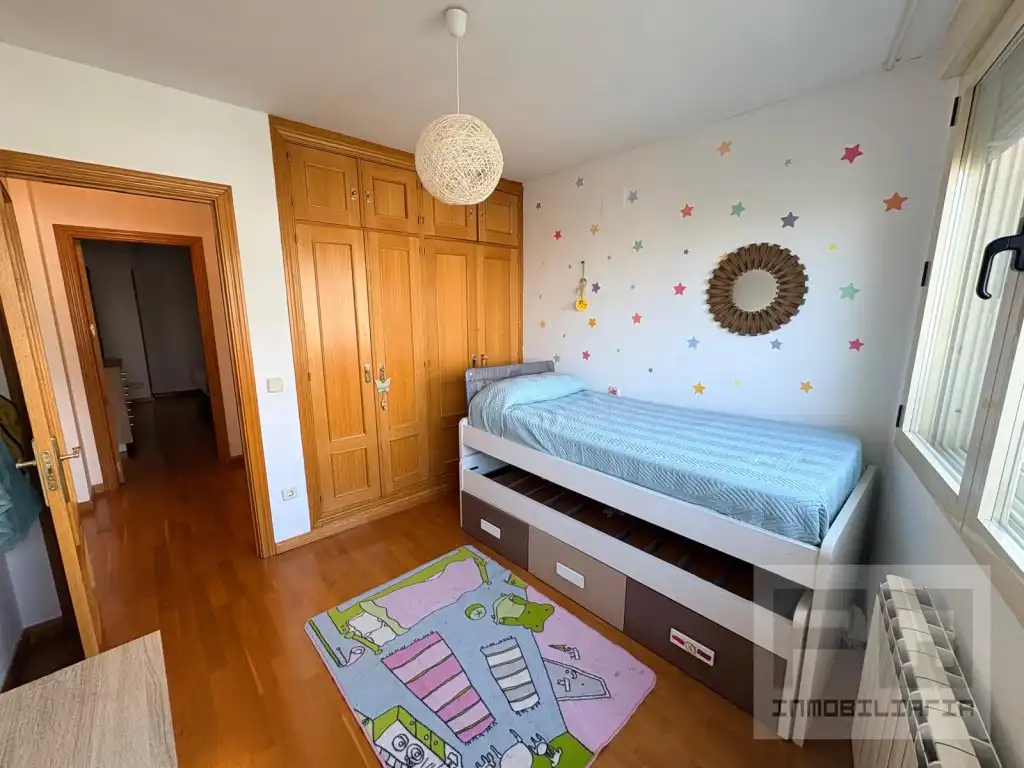 Habitación de Piso de alquiler en Las Navas del Marqués 