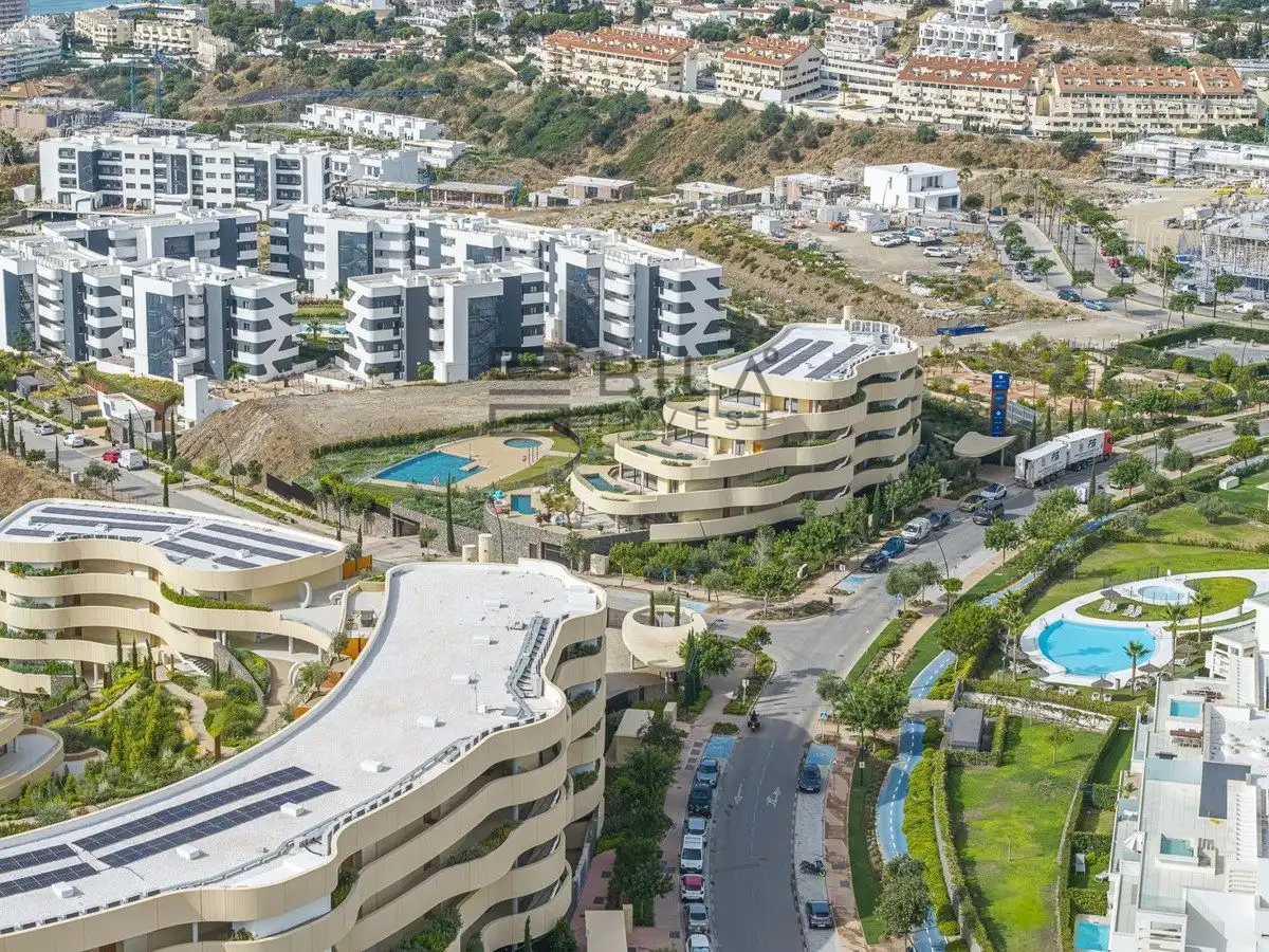 Flat with pool for sale in Higuerón South Residences, imagen 47