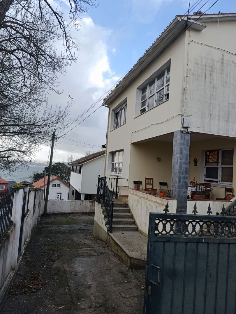 Exterior view of House or chalet for sale in Oleiros  with Private garden, Terrace and Storage room