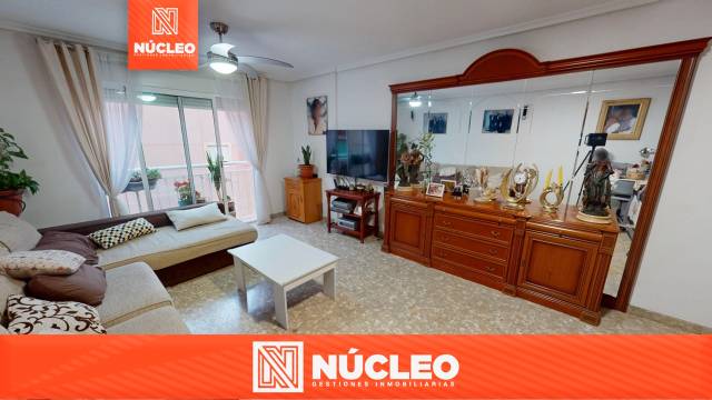 Piso en Venta en Carrer José Mas Esteve en Reina Victoria - Miguel Hernández