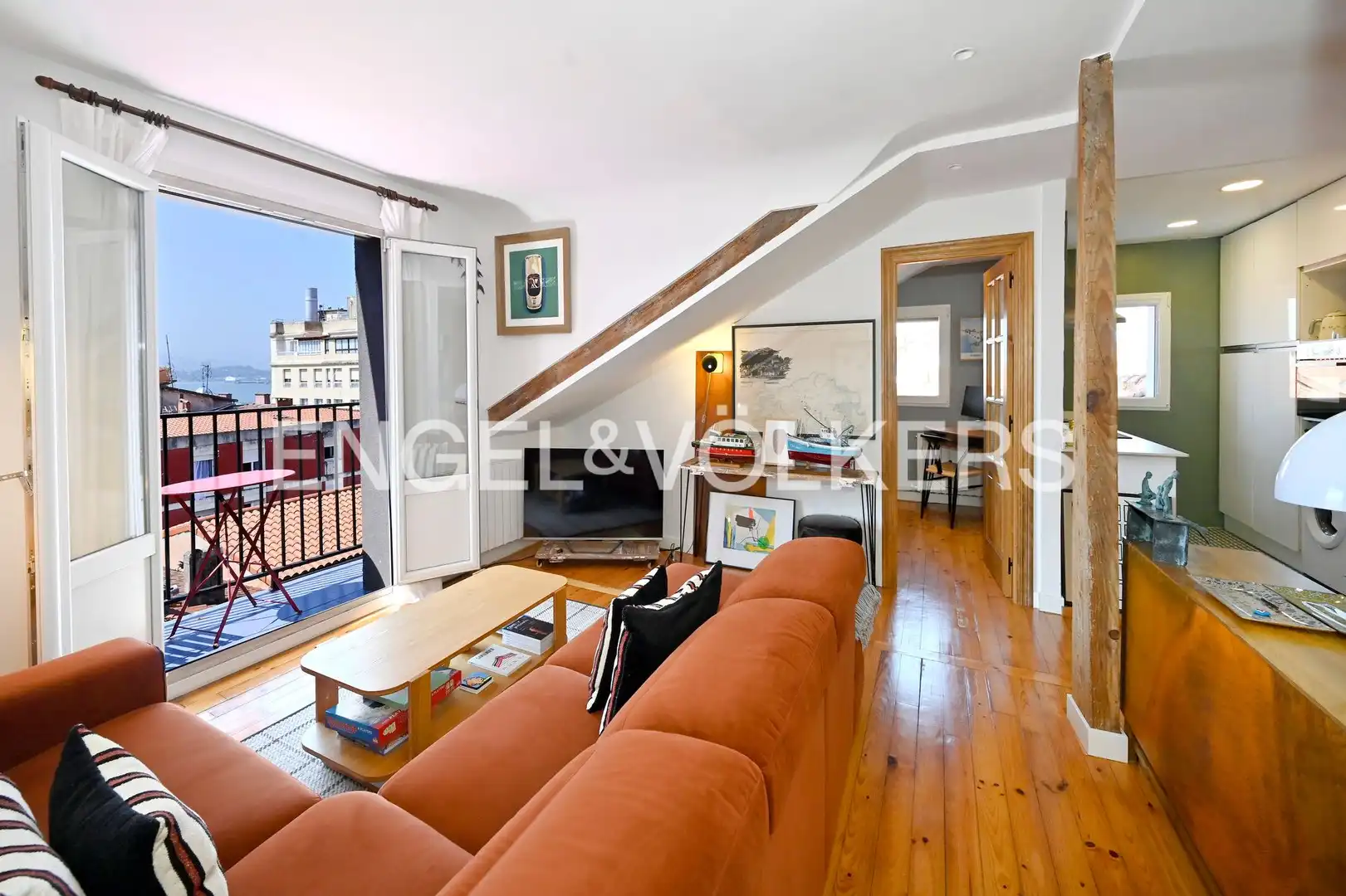 Living room of Attic for sale in Santander  with Heating, Furnished and Balcony