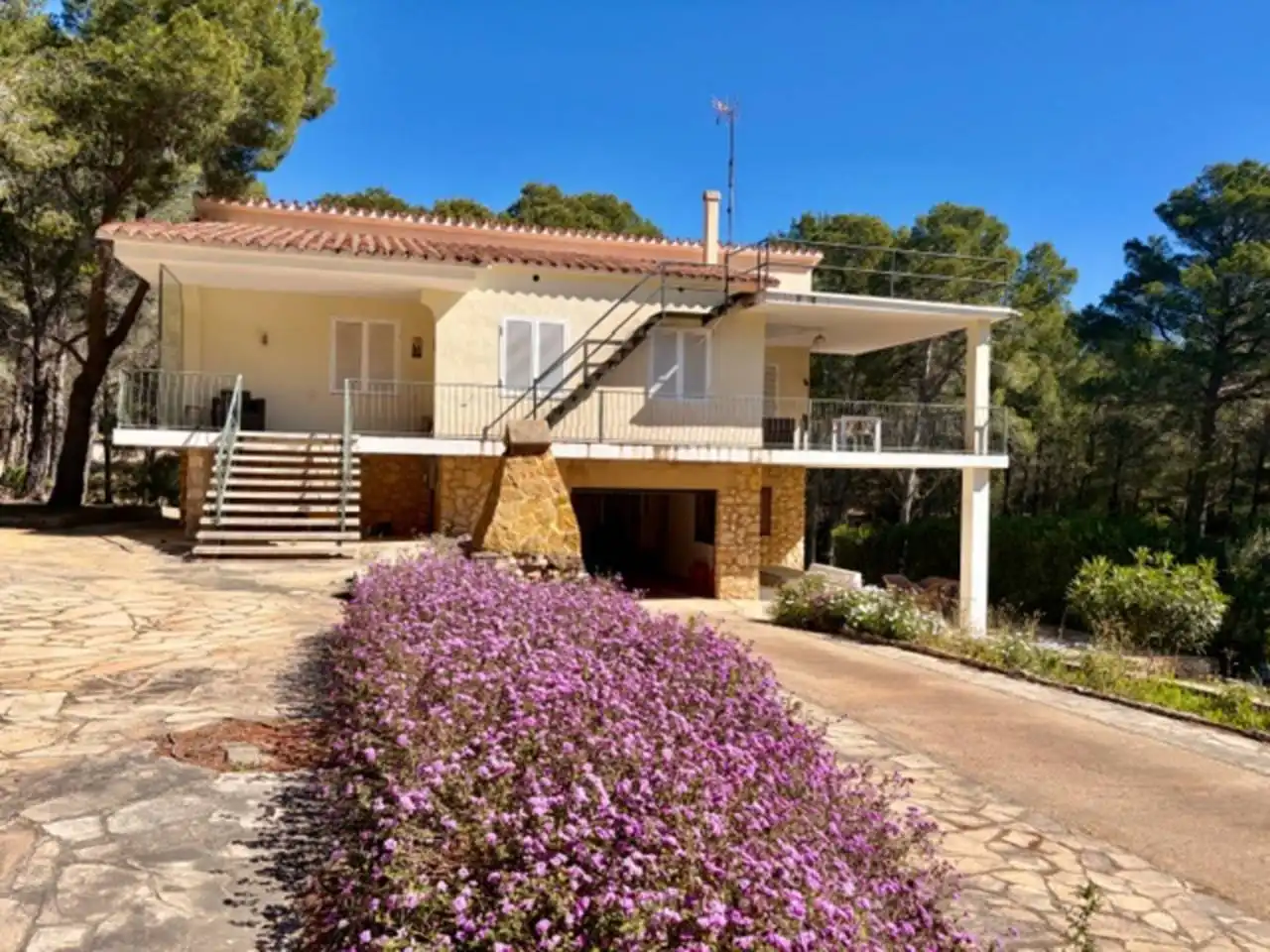 Vista exterior de Casa o chalet en venta en L'Ametlla de Mar  con Calefacción, Jardín privado y Terraza
