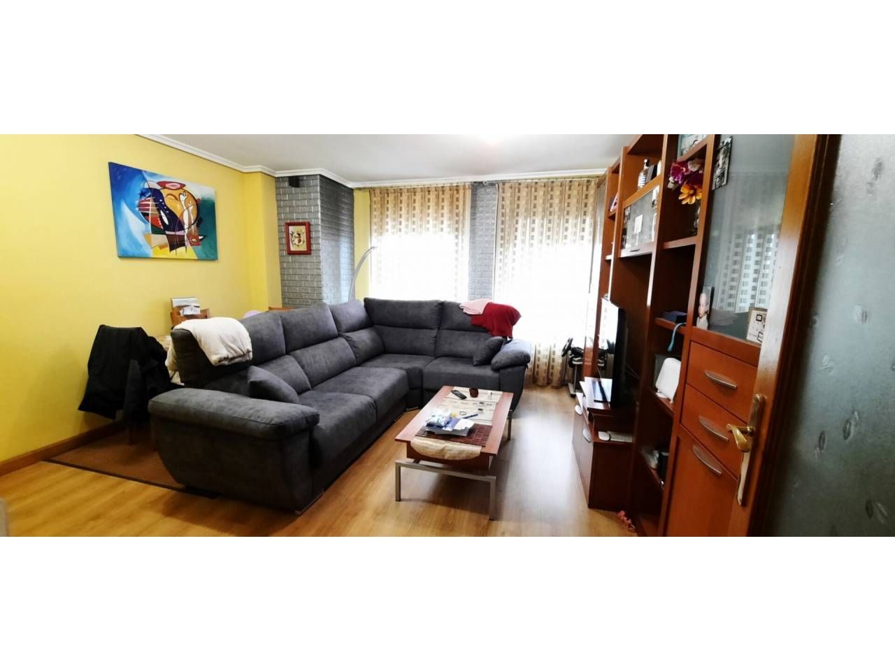 Sala d'estar de Dúplex en venda en Villaquilambre amb Parquet i Traster