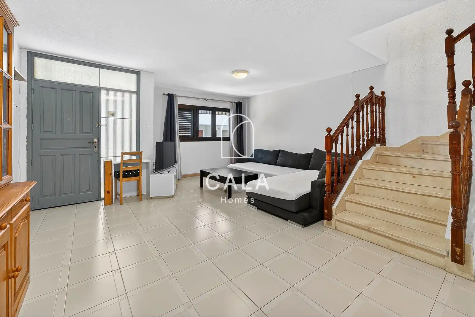 Casa adosada en venta en Guía de Isora con Terraza, Trastero y Piscina