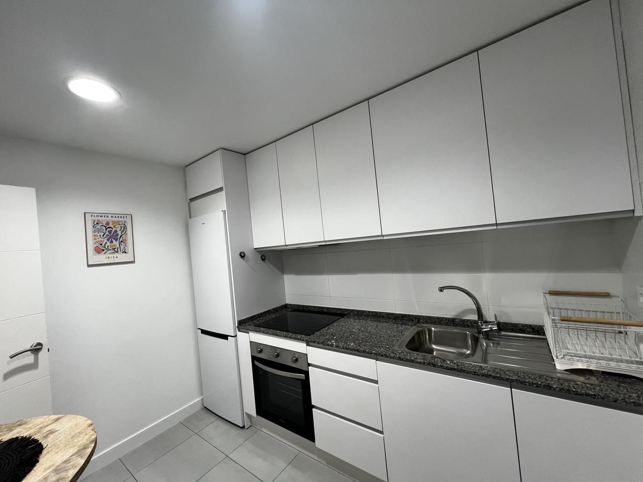 Planta baja de alquiler en F. Moratín, Centro