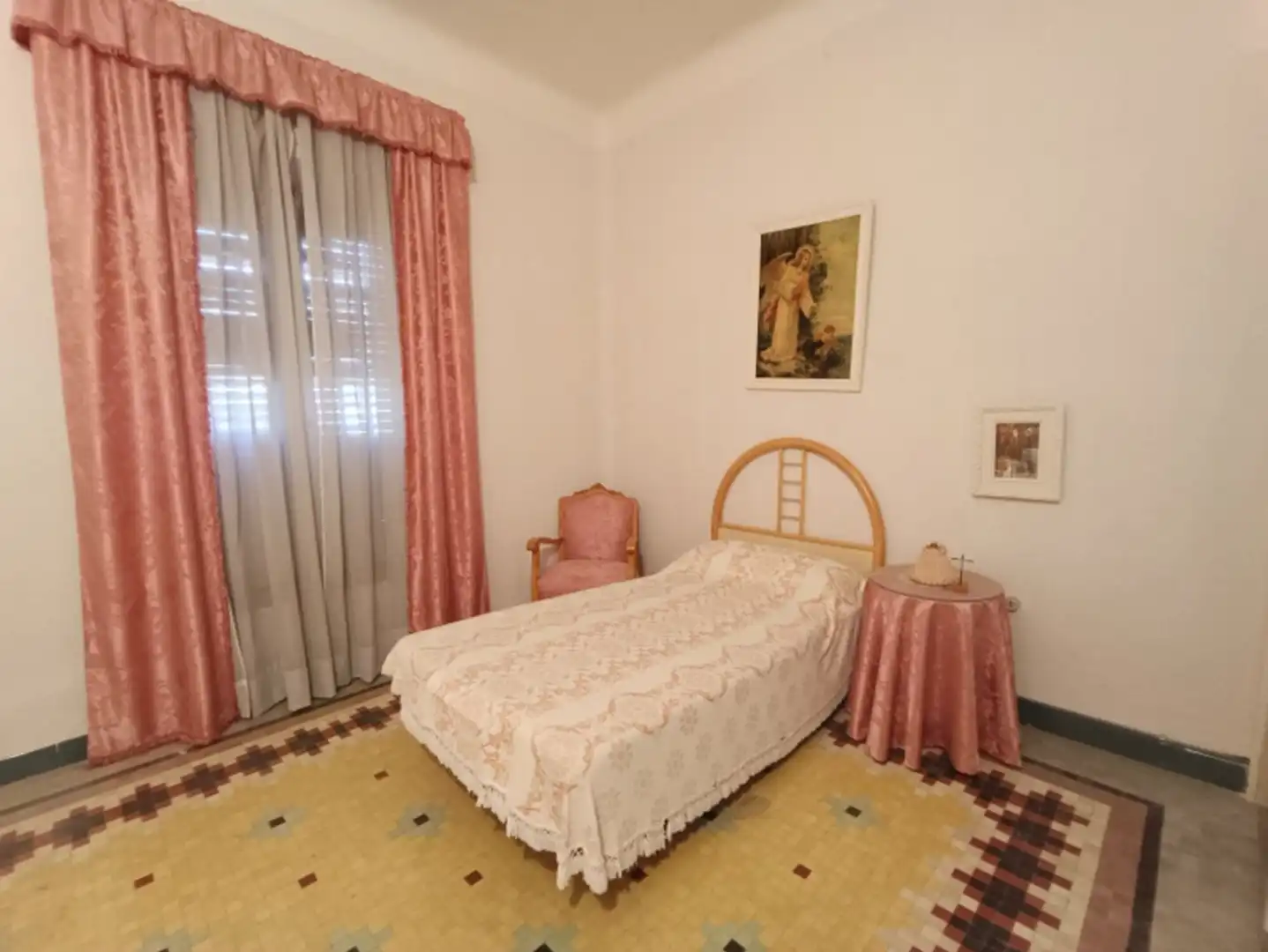 Bedroom of Houses for sale in Hellín  with Balcony