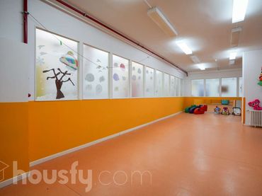 Business premises for sale in Cl. Andrés Mellado .