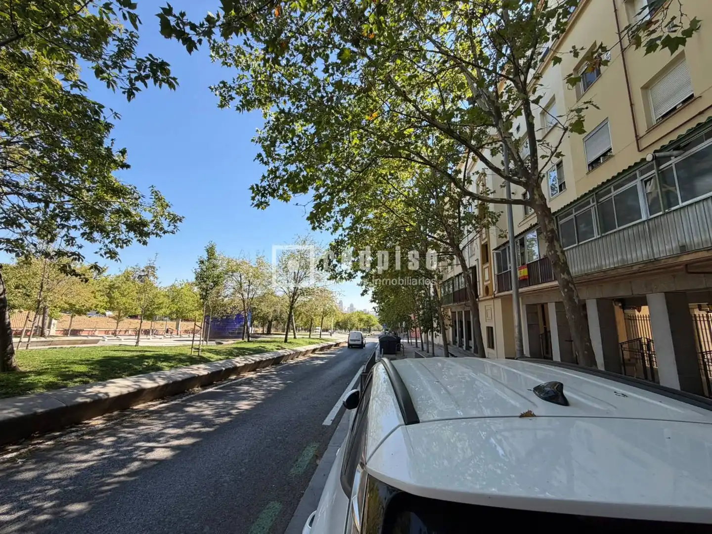 Vista exterior de Pis en venda en Madrid amb Calefacció, Terrassa i Traster