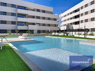 Piso con piscina en venta en Carrer Joaquim Gonzàlez I Caturla 13