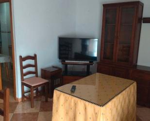 Sala d'estar de Casa adosada en venda en Vejer de la Frontera amb Terrassa, Traster i Moblat
