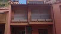 Exterior view of Single-family semi-detached for sale in Figueres  with Air Conditioner, Heating and Terrace