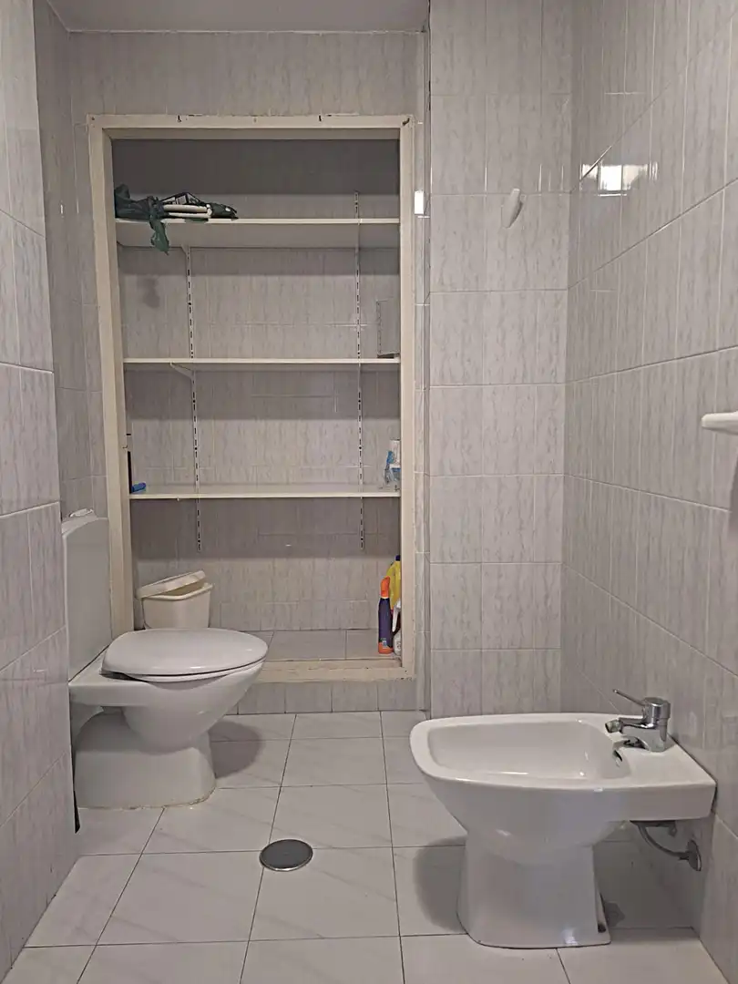 Bathroom of Flat for rent in Murcia  with Furnished and Balcony