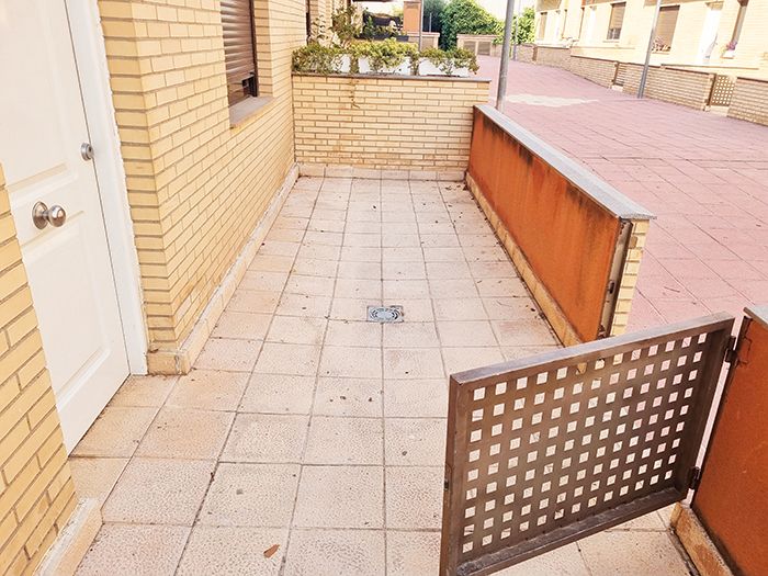 Terrace of Single-family semi-detached for sale in María de Huerva  with Heating, Parquet flooring and Terrace