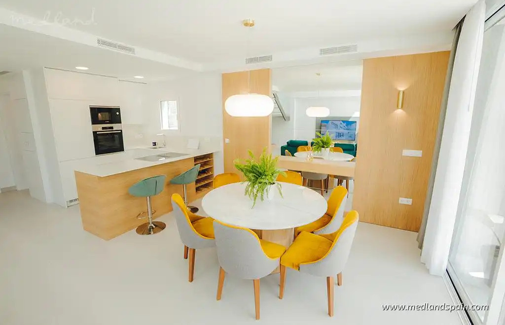 Detached house with pool for sale in Golf Bahía, imagen 4