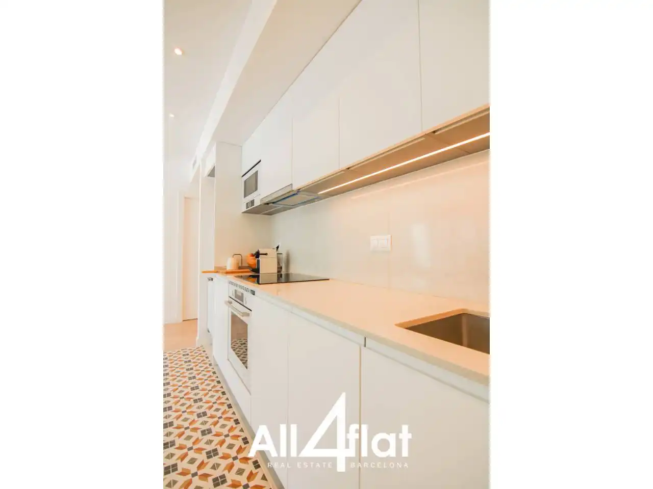 Kitchen of Flat for rent in Barcelona  with Air Conditioner, Heating and Parquet flooring