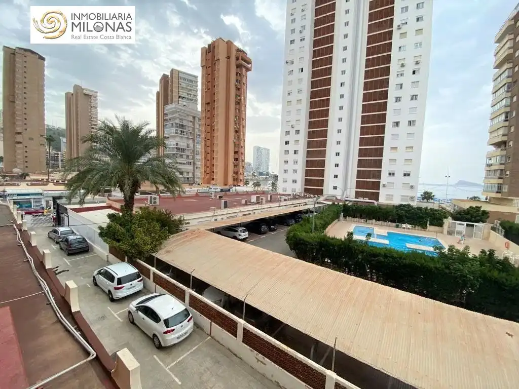 Außenansicht von Wohnungen zum Verkauf in Benidorm mit Klimaanlage, Heizung und Möbliert