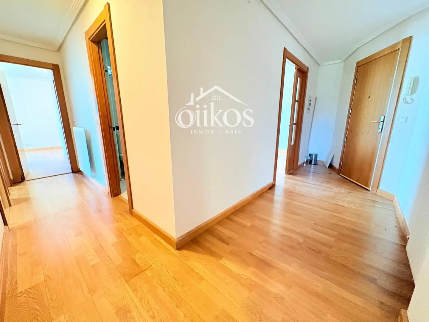 Piso en venta en Villamayor con Calefacción, Trastero y Balcón