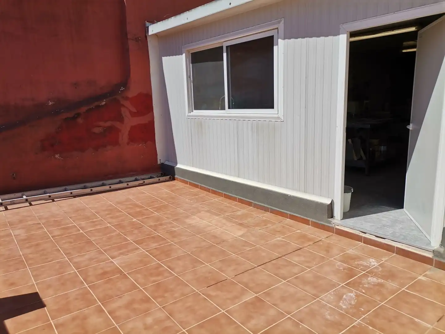 Terraza de Local en venta en Benetússer