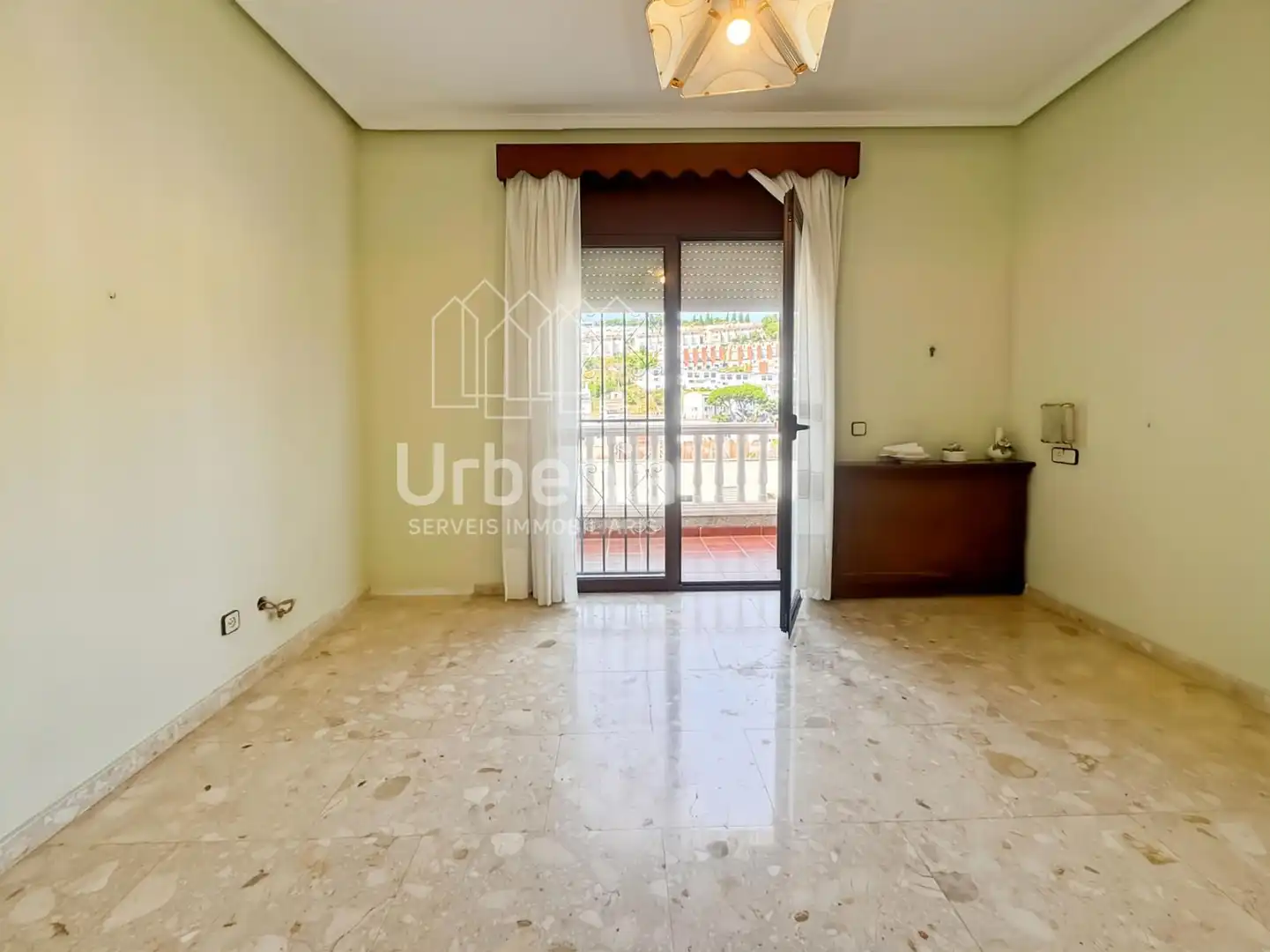 Vista exterior de Casa o chalet en venta en Arenys de Mar con Calefacción, Terraza y Trastero