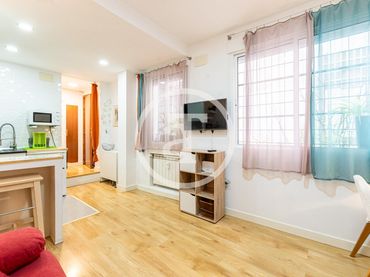 Studio mit Aufzug zur Miete in Calle del Espejo