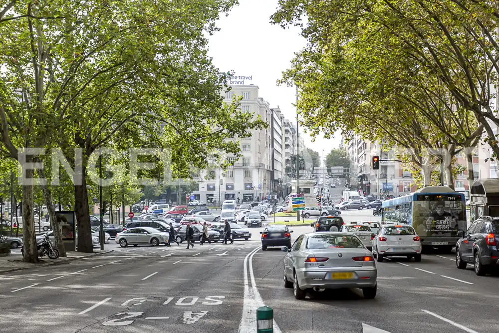 Exterior view of Garage for rent in Madrid
