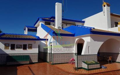 Vista exterior de Casa o xalet en venda en Almonte amb Terrassa