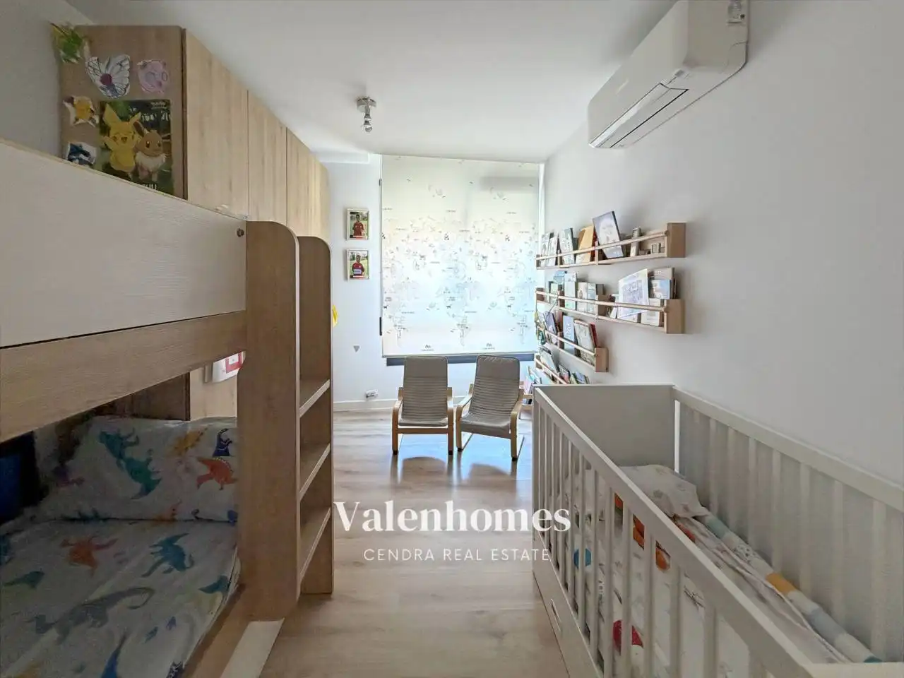 Dormitori de Casa o xalet en venda en Terrassa amb Aire condicionat, Calefacció i Terrassa
