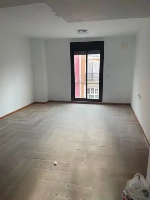 Dormitori de Edifici en venda en Melilla