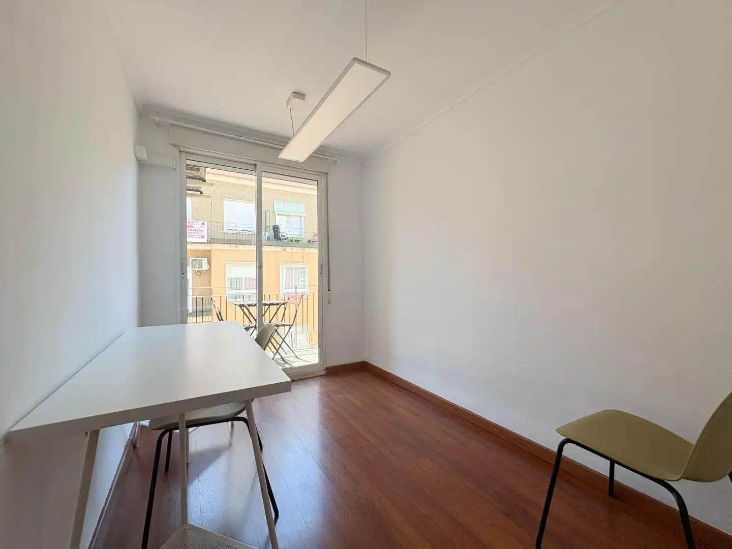 Flat for rent in Valencia  with Air Conditioner, Heating and Furnished