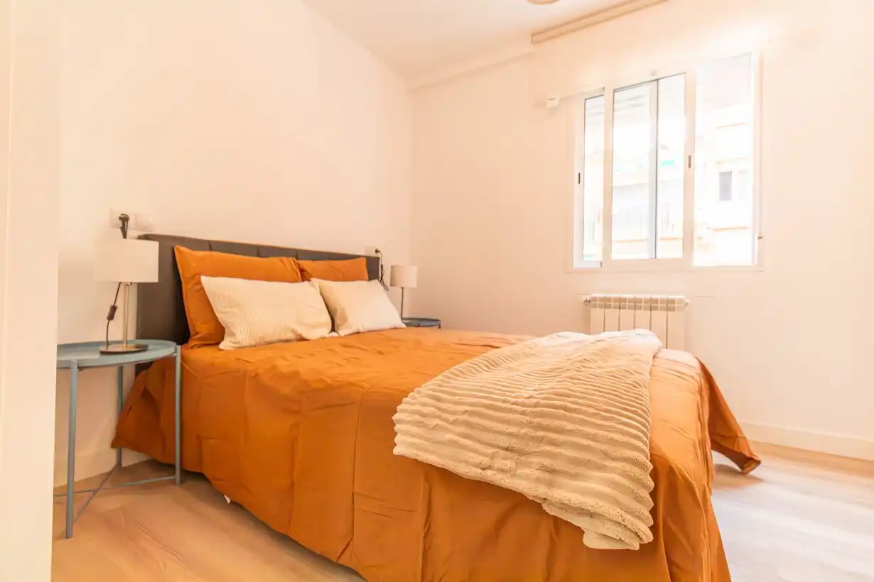 Schlafzimmer von Wohnung zum Verkauf in Madrid mit Klimaanlage, Heizung und Terrasse
