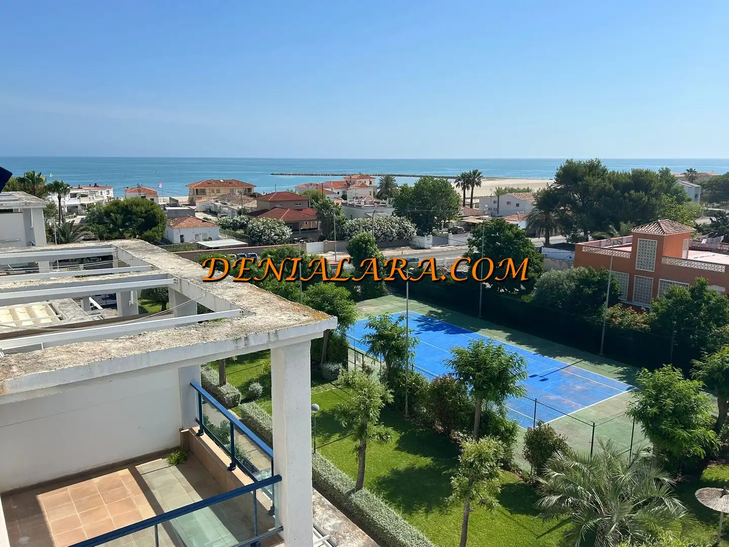 Habitación de Ático en venta en Dénia con Aire acondicionado, Terraza y Trastero