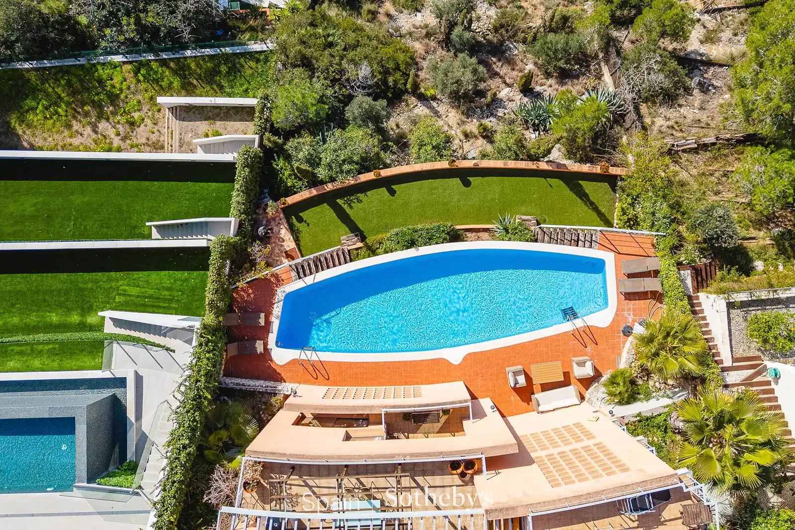 Piscina de Casa o xalet en venda en Sitges amb Aire condicionat, Calefacció i Jardí privat
