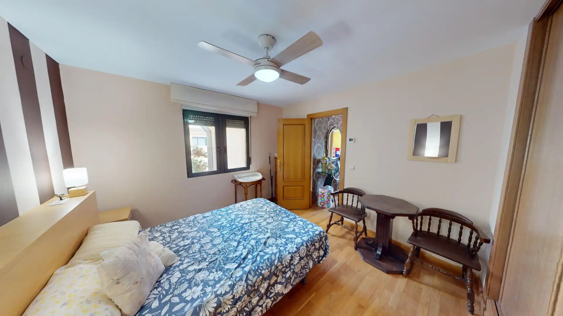 Habitación de Casa adosada en venta en Albacete con Aire acondicionado, Calefacción y Parquet