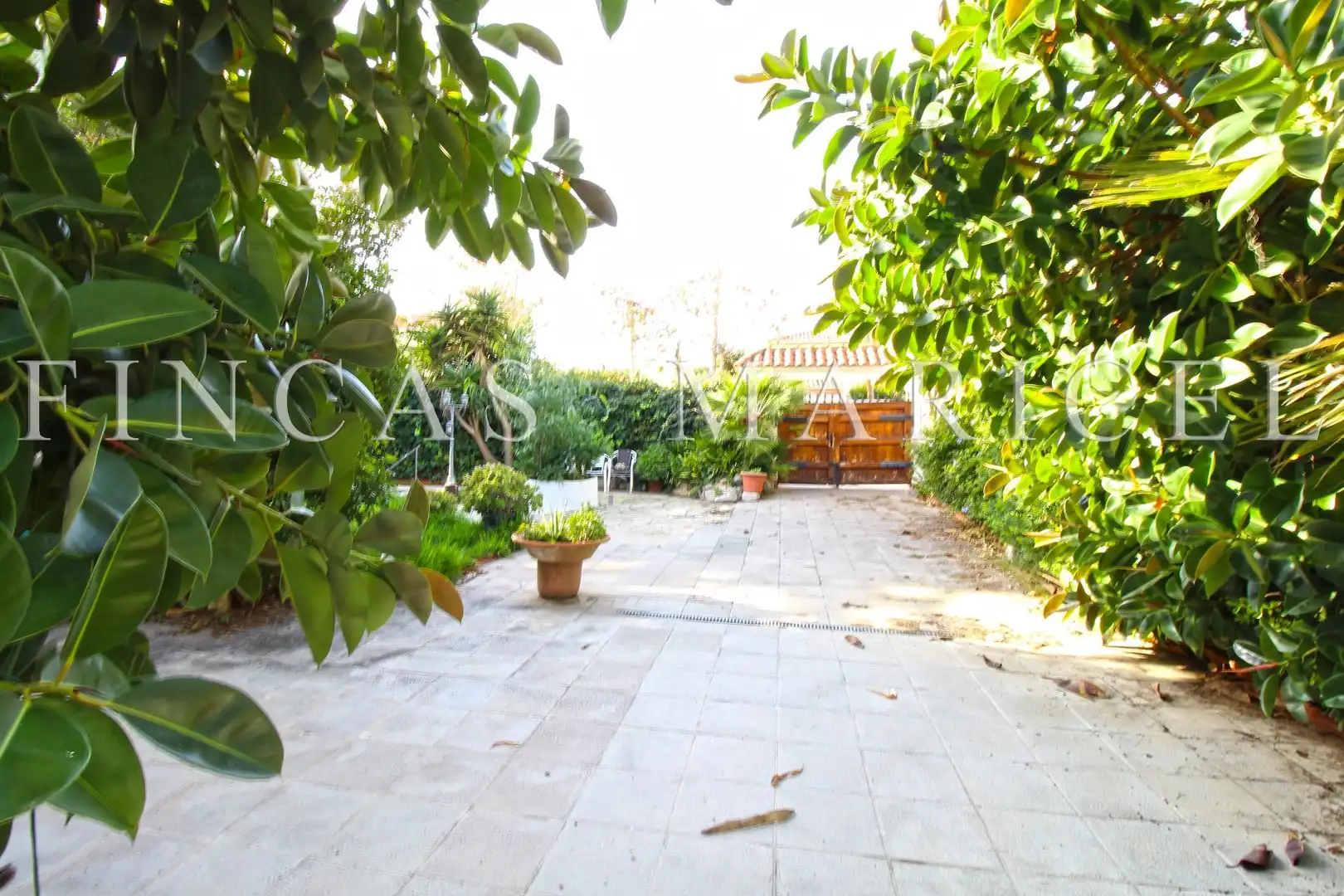 Jardí de Casa o xalet en venda en Sitges amb Aire condicionat, Calefacció i Jardí privat