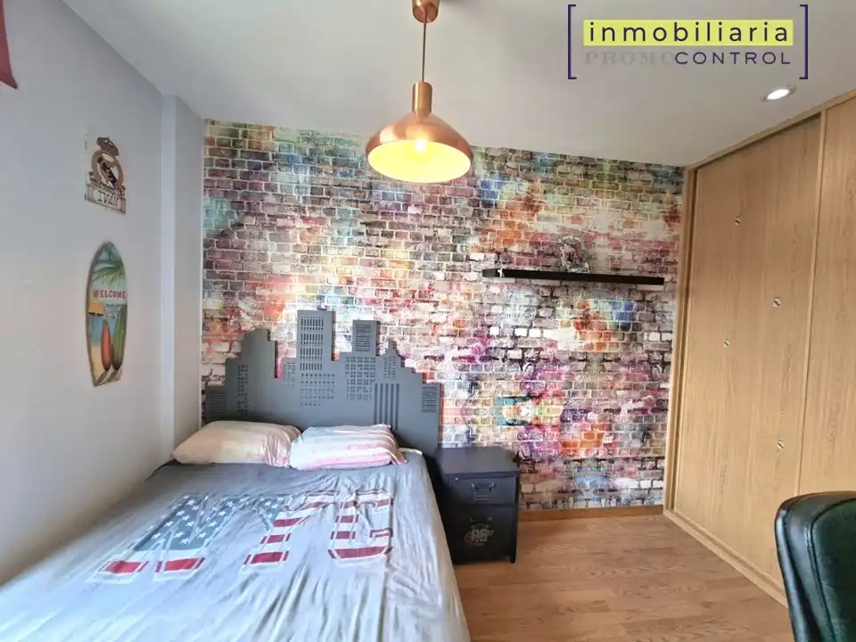 Habitación de Piso en venta en Zuera con Aire acondicionado, Calefacción y Parquet
