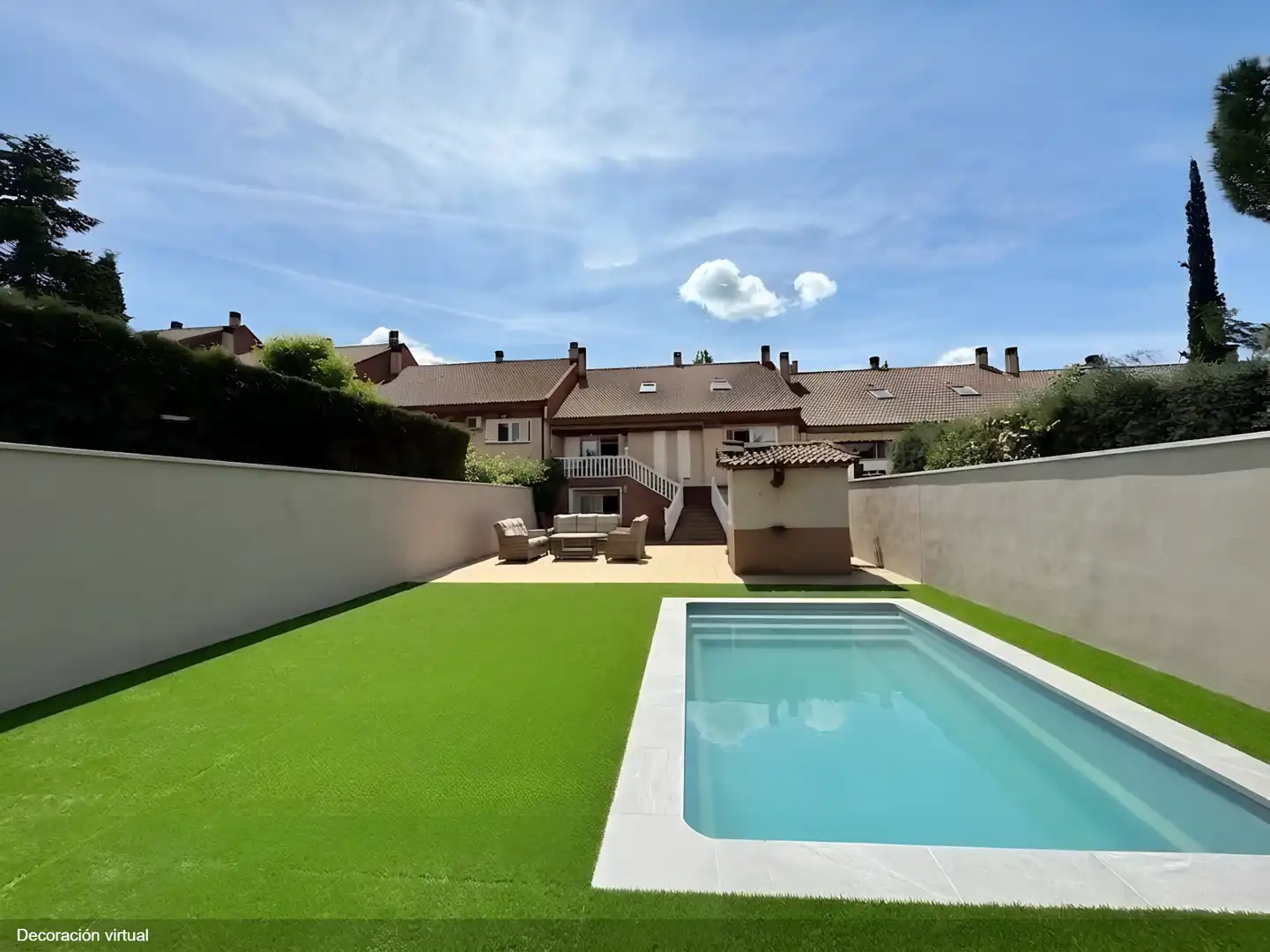 Piscina de Casa adosada en venda en Las Rozas de Madrid amb Calefacció, Jardí privat i Terrassa