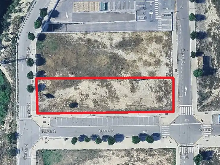 Terreny residencial en venda a Passeig Espanya 15