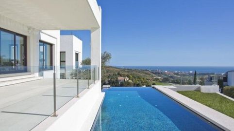 Foto 2 de Casa adosada en venta en El Rosario - Ricmar, Marbella