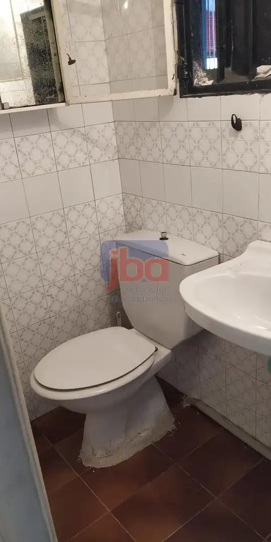 Bathroom of Land for sale in Xunqueira de Ambía