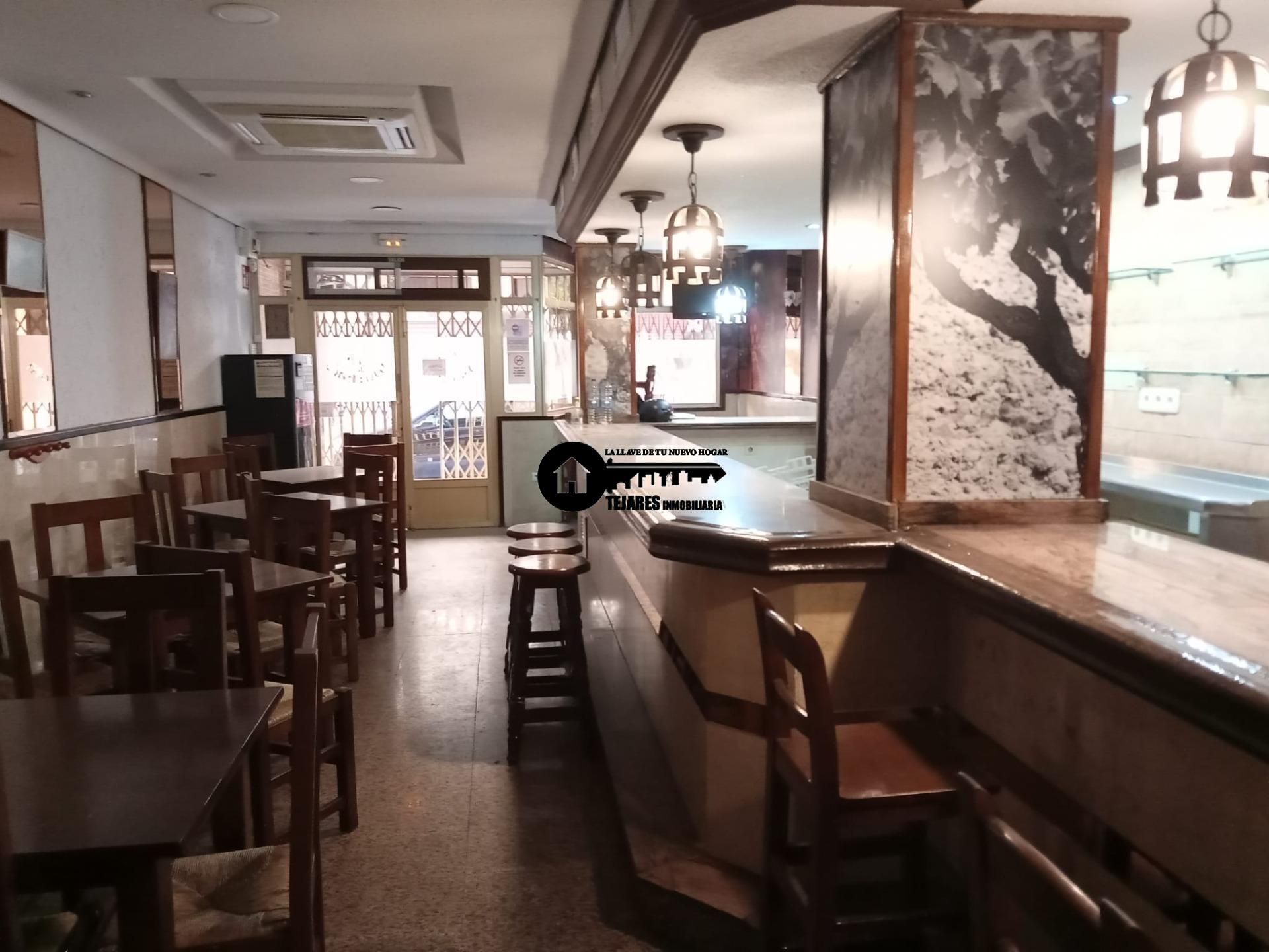 Premises to rent in Ensanche - Franciscanos