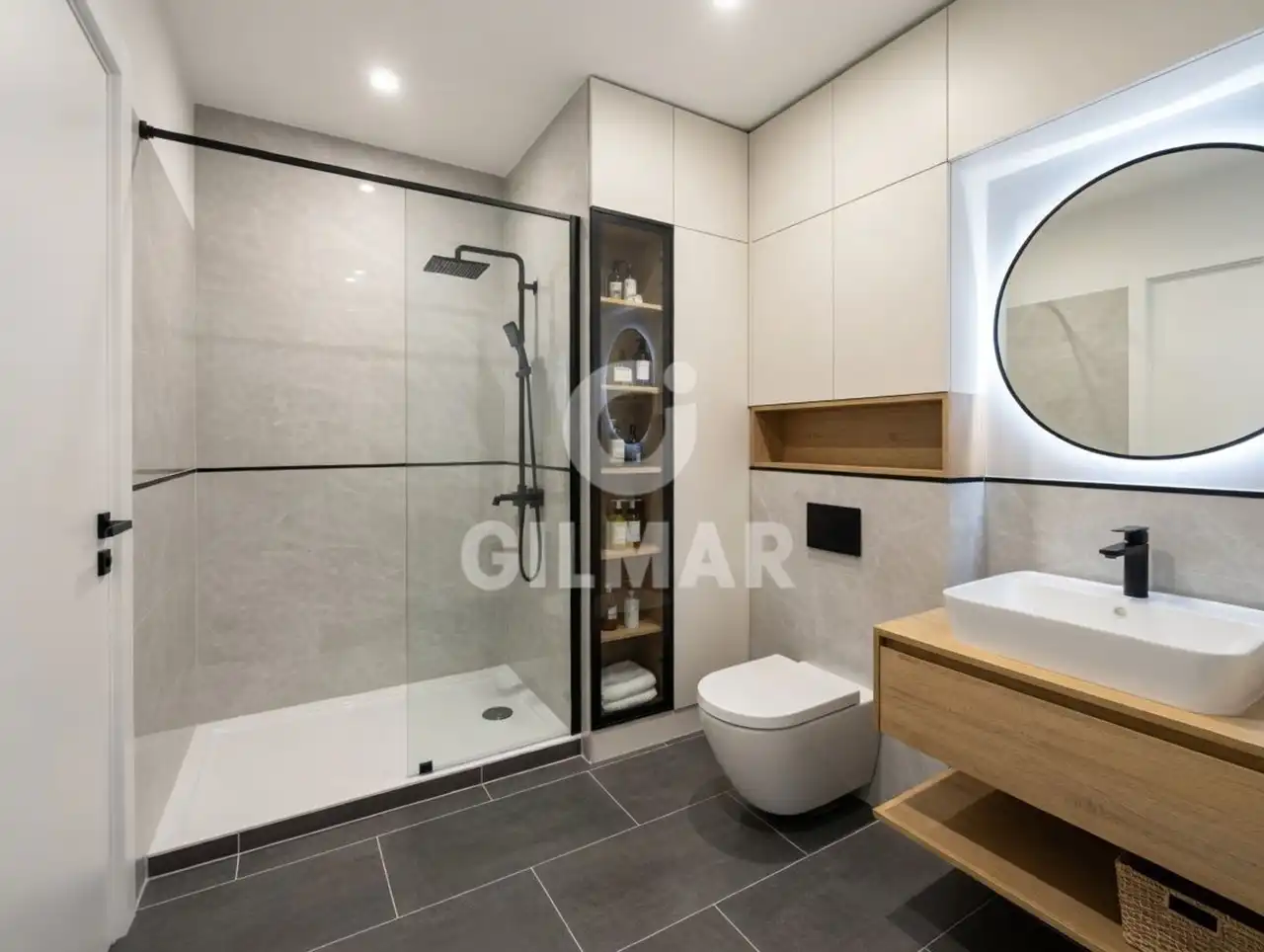 Baño de Piso en venta en Arona con Amueblado