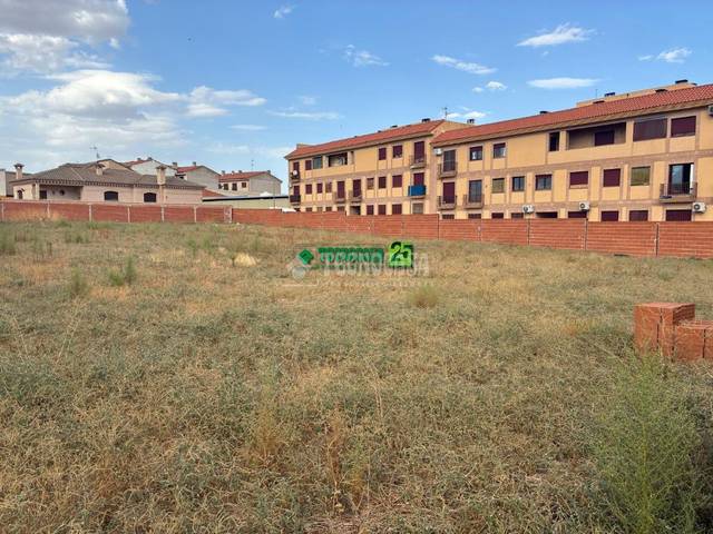 Terreno residencial en Venta en Lominchar