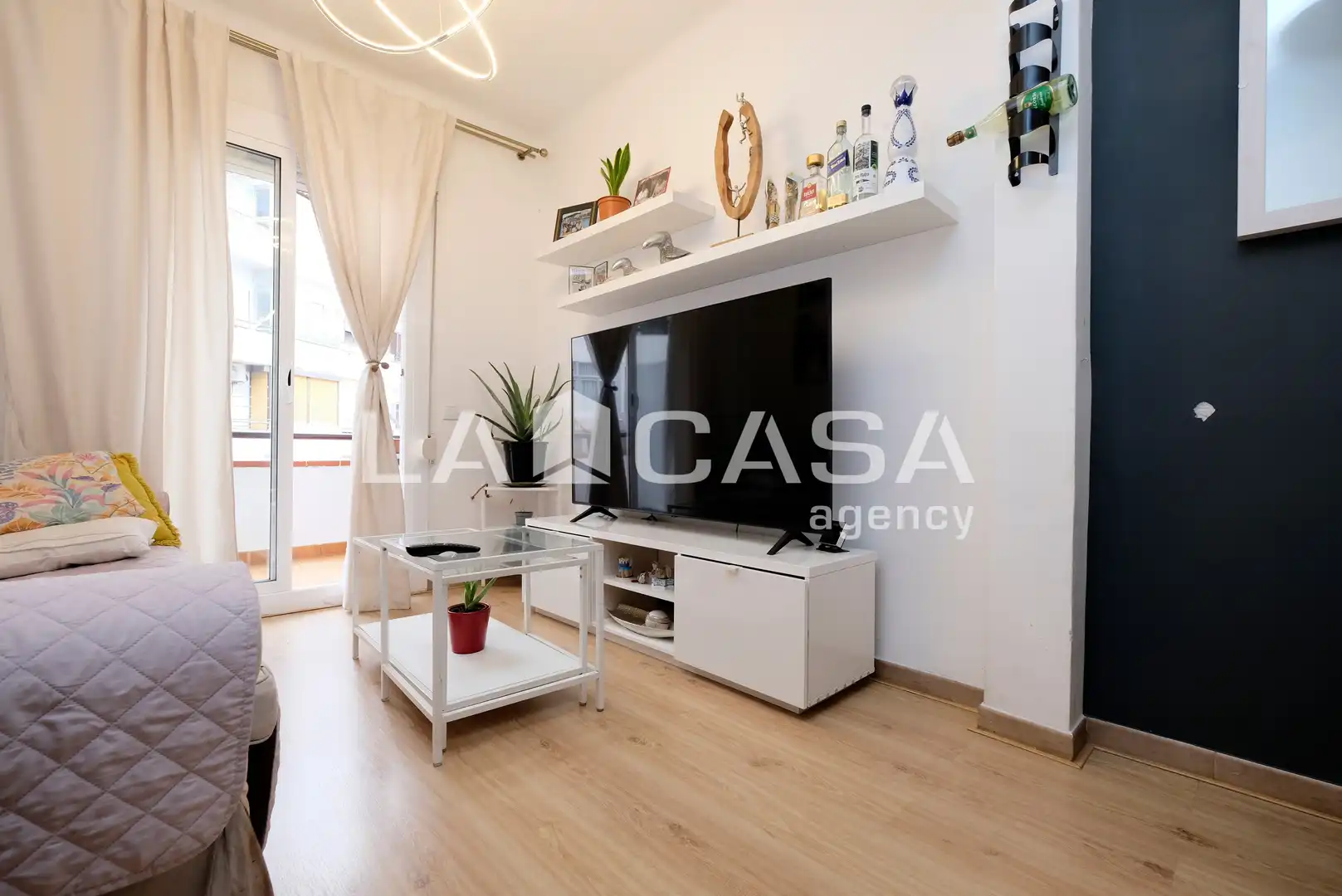 Sala d'estar de Pis en venda en Nou Barris