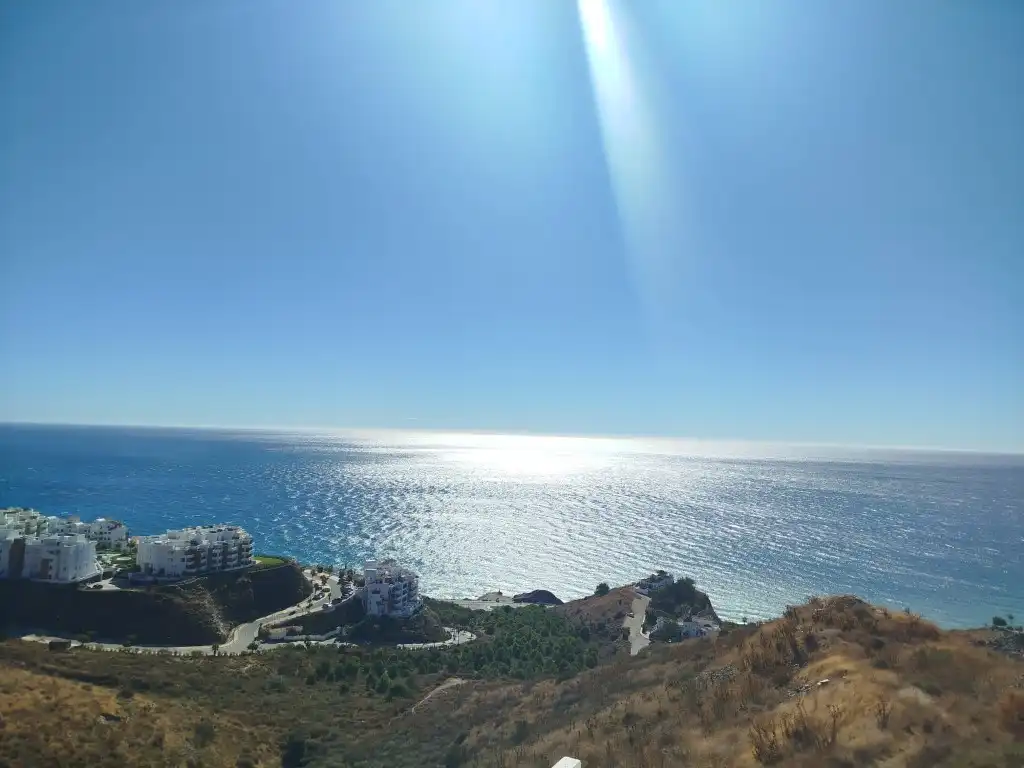 Vista exterior de Casa adosada en venta en Torrox con Terraza, Piscina y Piscina comunitaria