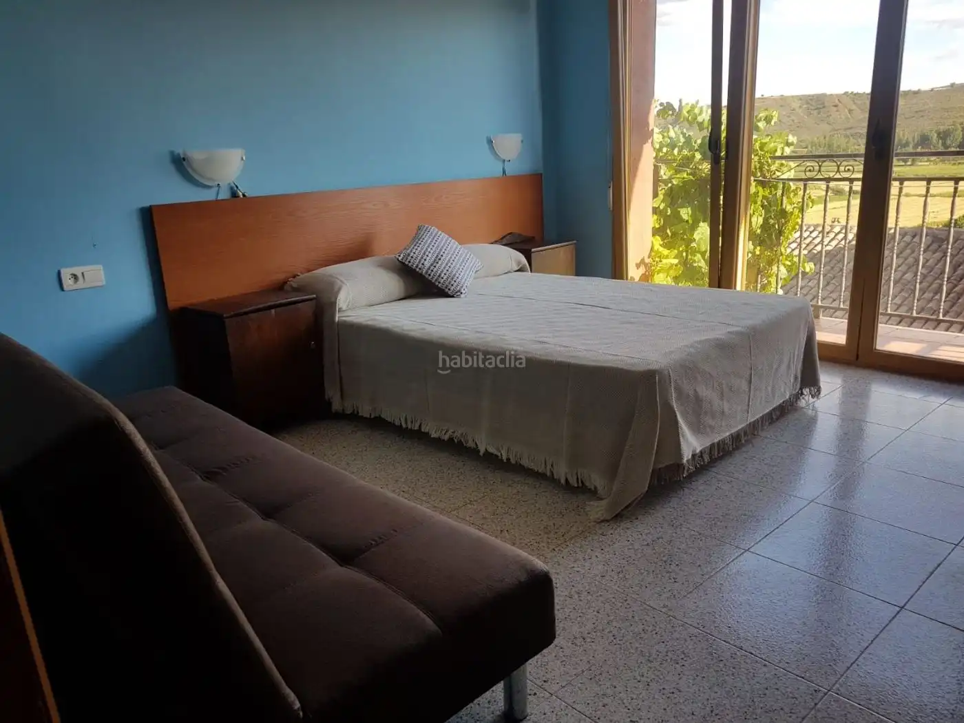 Flat with garden to rent in Calle Gonzalez Palencia 10
