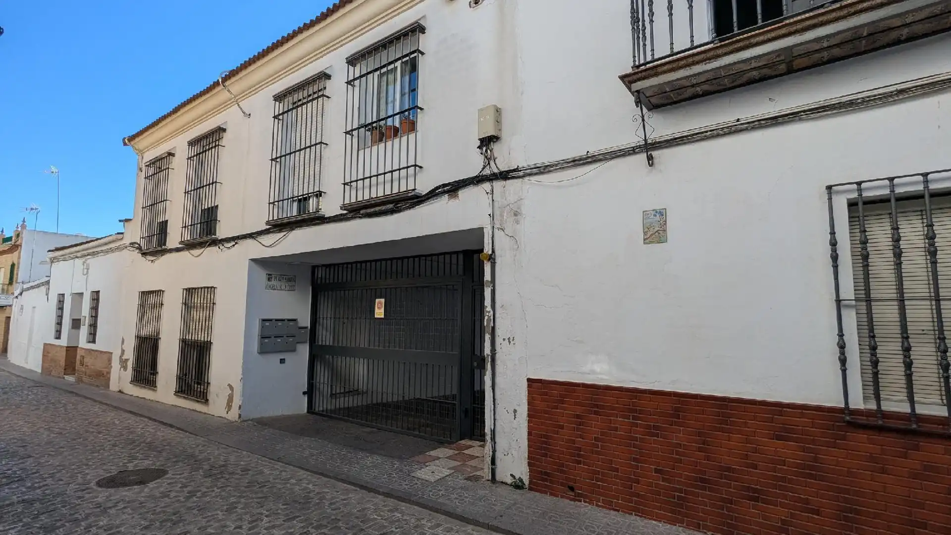 Vista exterior de Casa o xalet en venda en Villanueva del Ariscal amb Traster