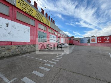 Nave industrial in vendita a Avenida Llibertat