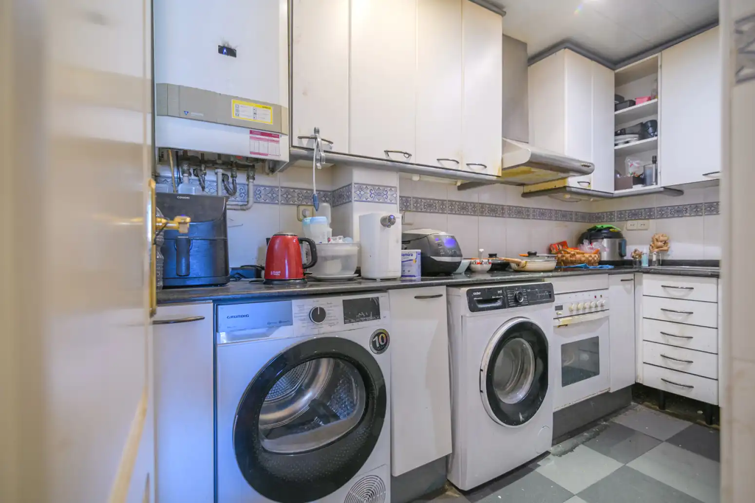 Cocina de Piso en venta en Sant Boi de Llobregat con Aire acondicionado, Calefacción y Parquet